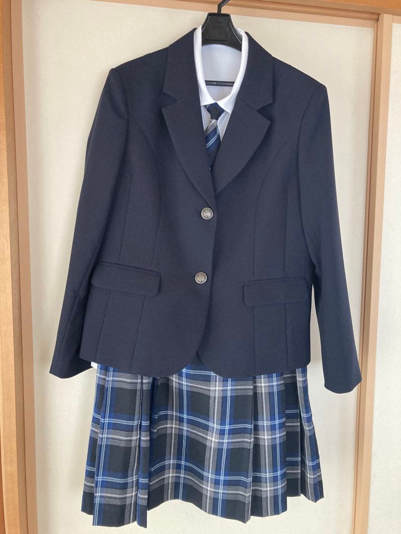 卒服　キューティリボン　女の子　キッズフォーマル　スーツ　ネクタイ　160B