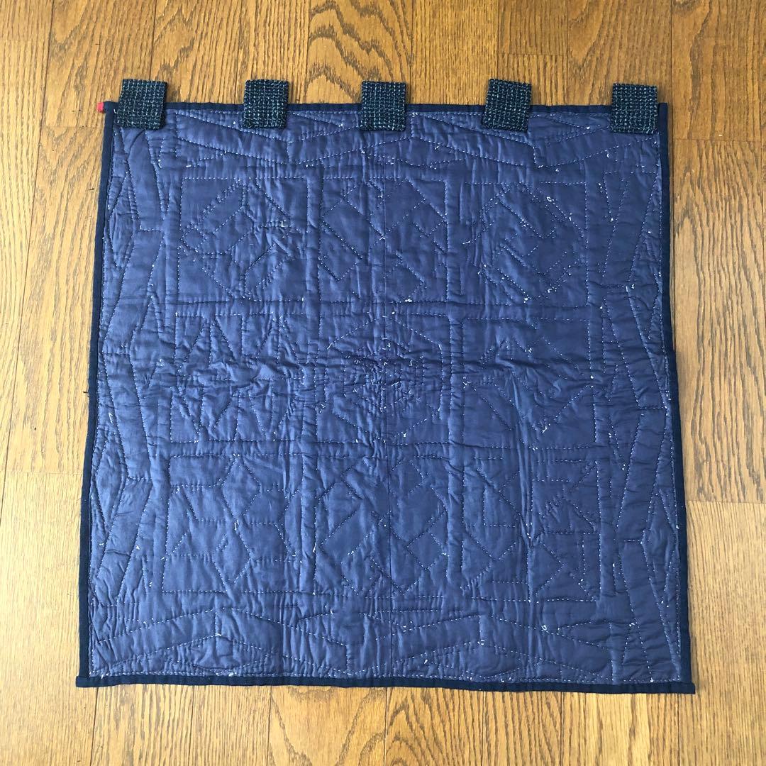 絣のタペストリー（A）更紗　藍染