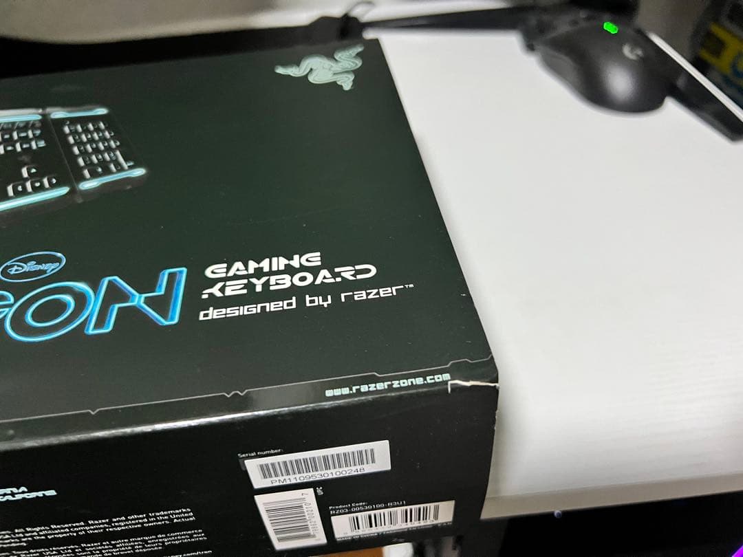 Razer TRON キーボード＆マウスマウスパッド