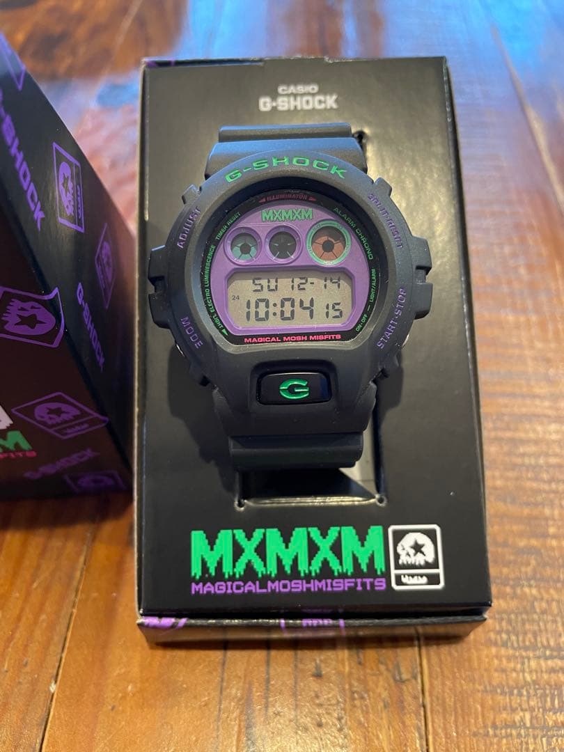 MxMxM 腕時計20周年モデル　CASIO G-SHOCK DW-6900FS