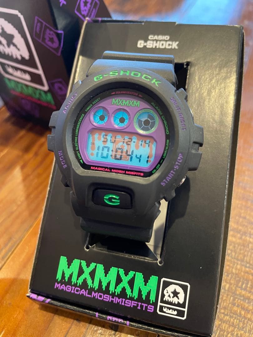 MxMxM 腕時計20周年モデル　CASIO G-SHOCK DW-6900FS
