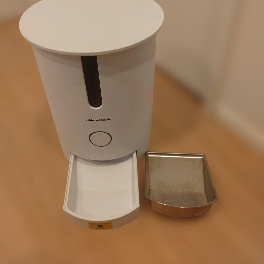 猫　自動給餌器　キャリーケース　トイレ　セット