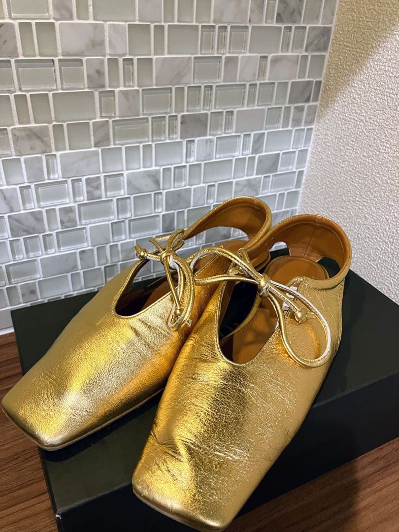 美品　PIPPICHIC AMBERCOCO ゴールド シューズ35 1/2