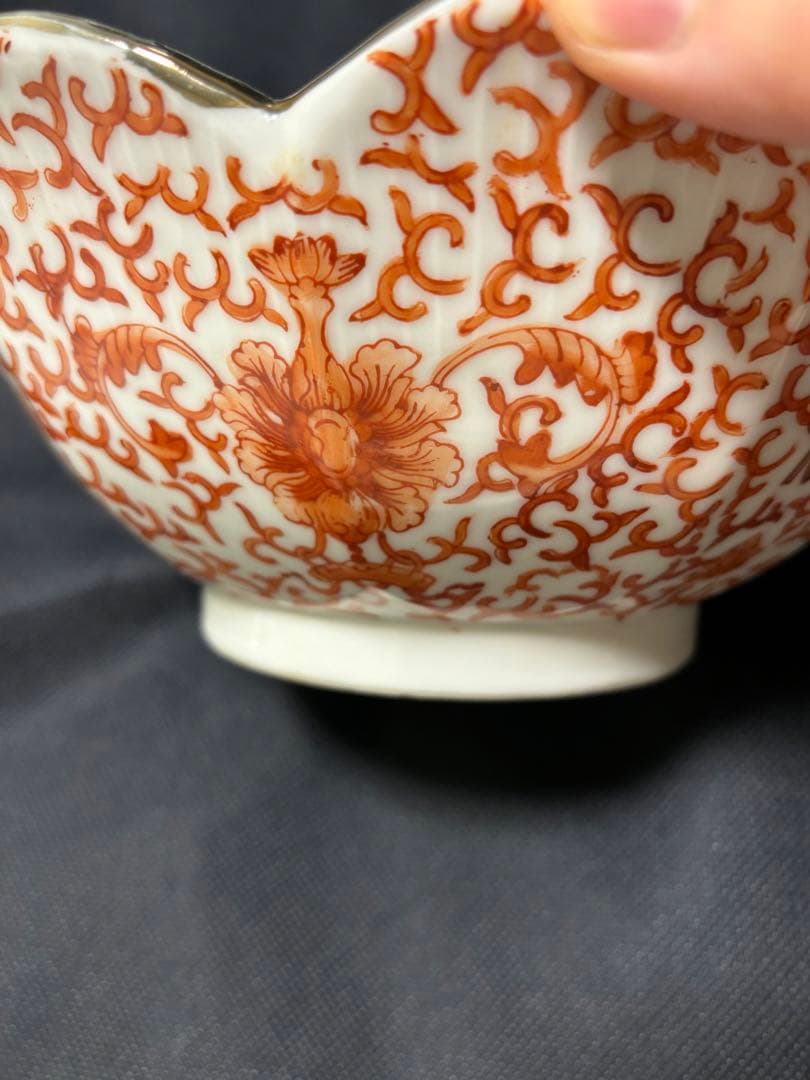 n*l様 中国古美術品　清の時代　赤絵金彩　輪花口　大鉢