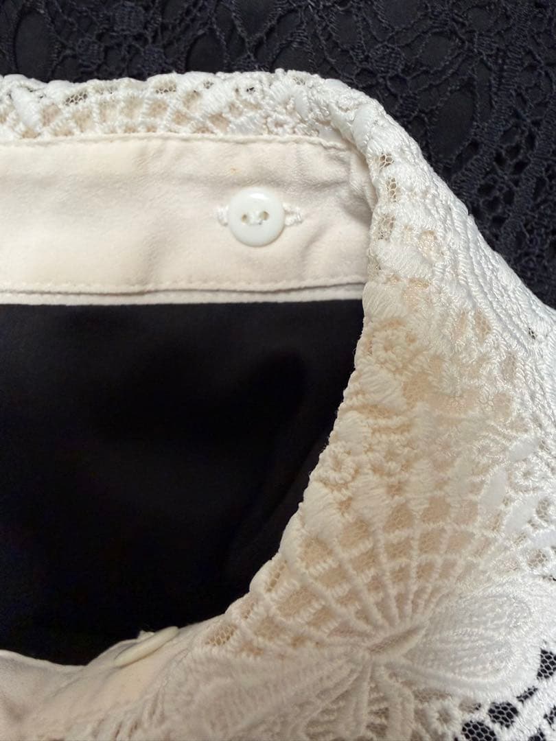 【ミーア】GRACE CONTINENTAL 襟刺繍ティアードワンピース