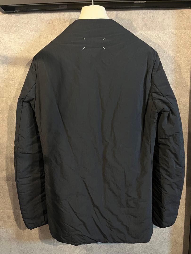 メゾンマルジェラ　ノーカラー黒ジャケット 中綿　春夏 希少サイズ48