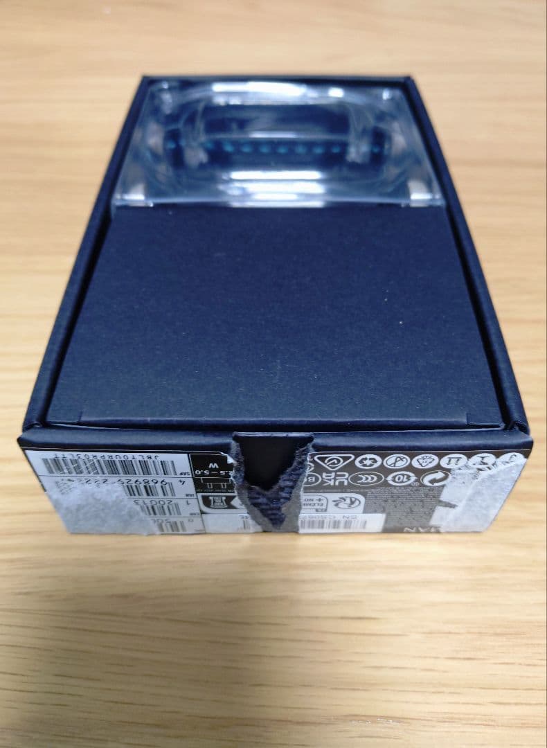 JBL TOUR PRO 3 ワイヤレスイヤホン カラー：ラテ