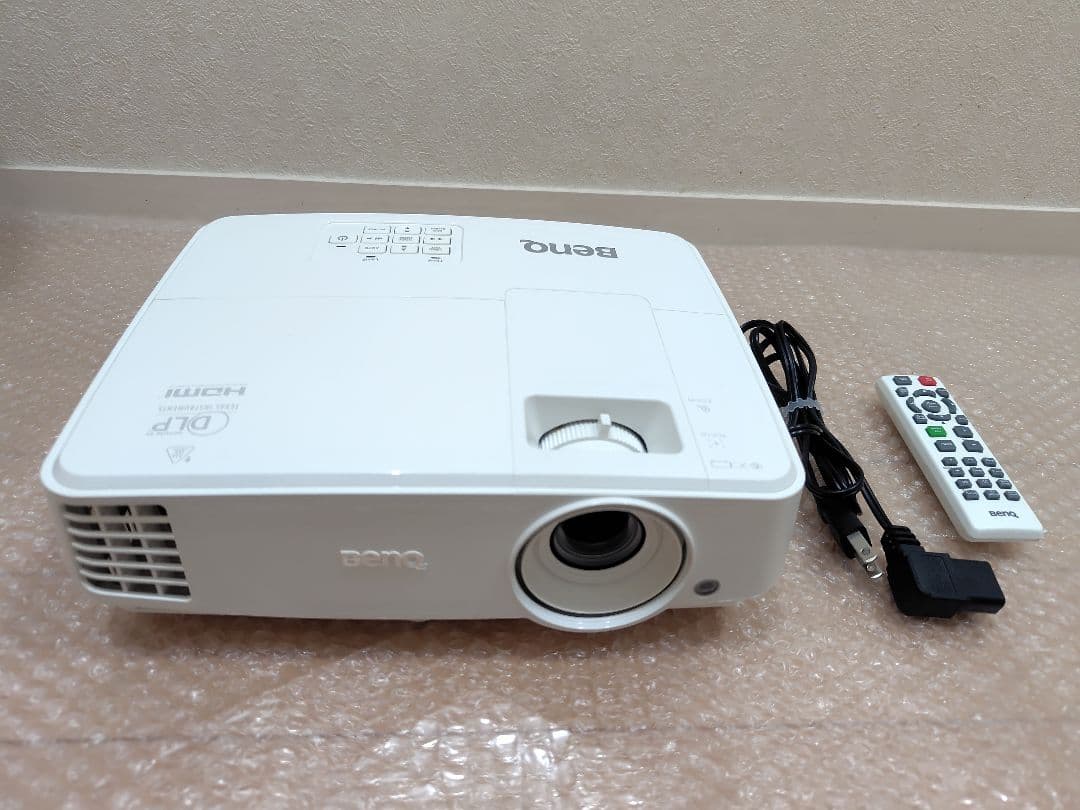 BenQ DLPフルHD プロジェクター MH530 HDMI