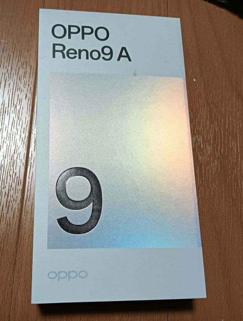 ​【たけたけ】OPPO　reno 9a 8GB/128GB ムーンホワイト