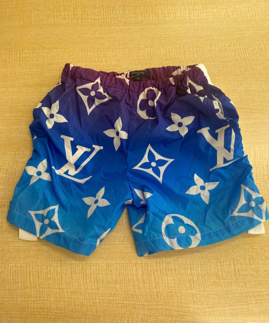 zveeルイヴィトン サンセットモノグラム スポーティ ショーツ 水陸両用