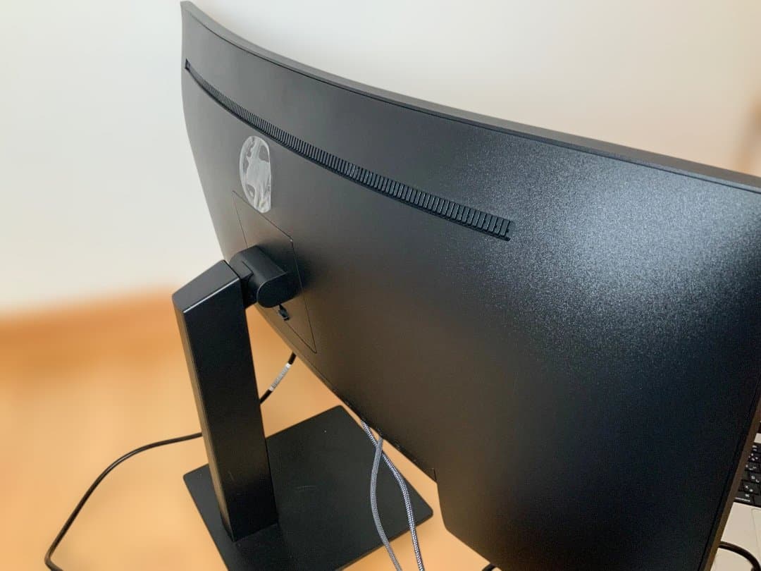 HP M34d UWQHD curved ウルトラワイドモニター　カーブド