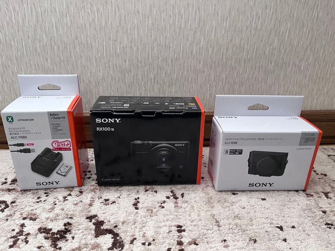 SONY RX100M7コンデジ ケース付き