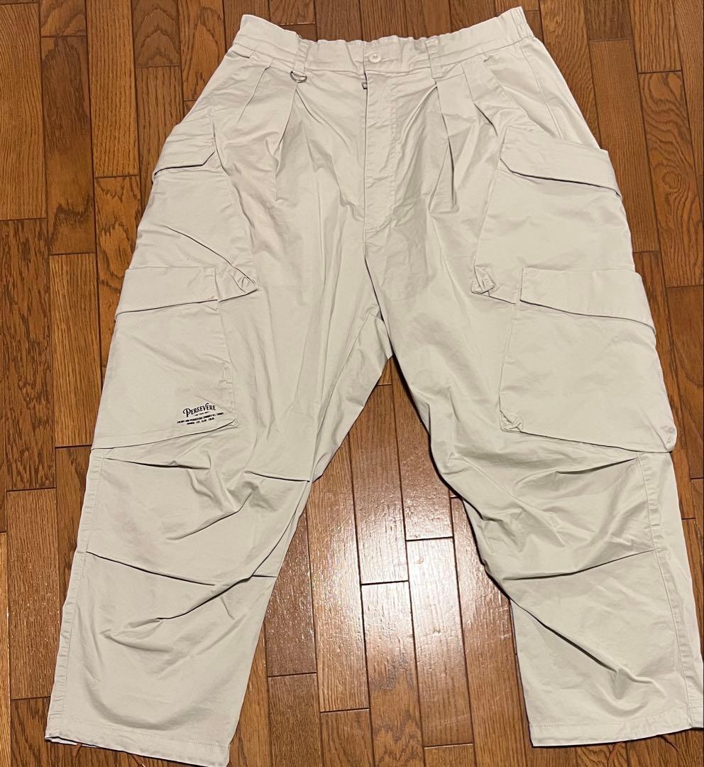 Persevere パーシビア　カーゴパンツ　オフホワイト