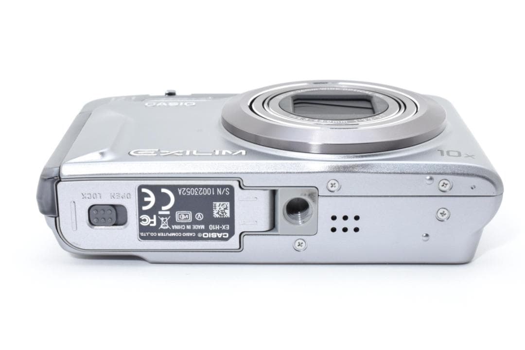 ■ 美品 ■ カシオ　CASIO EXILIM EX-H10 シルバー
