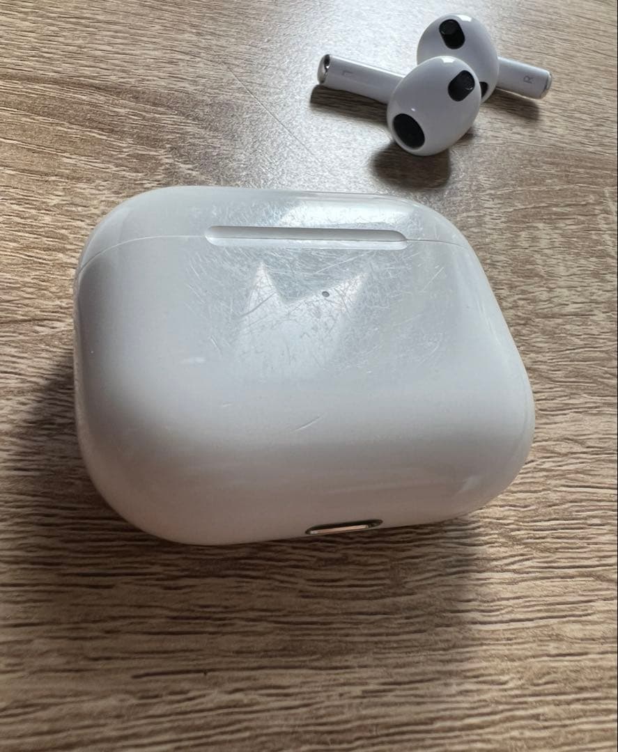 AirPods （第3世代）　純正　イヤホン　充電ケース箱付き　MME73J/A