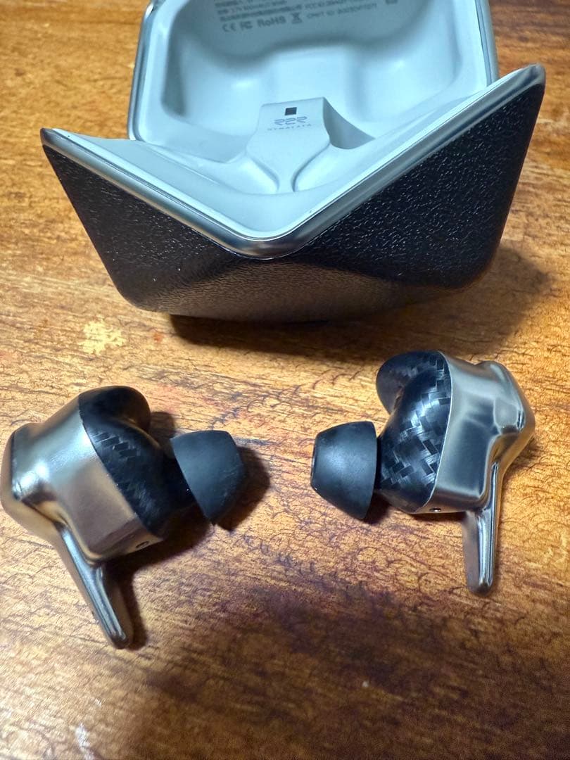 イヤホン HIFIMAN Svanar Wireless
