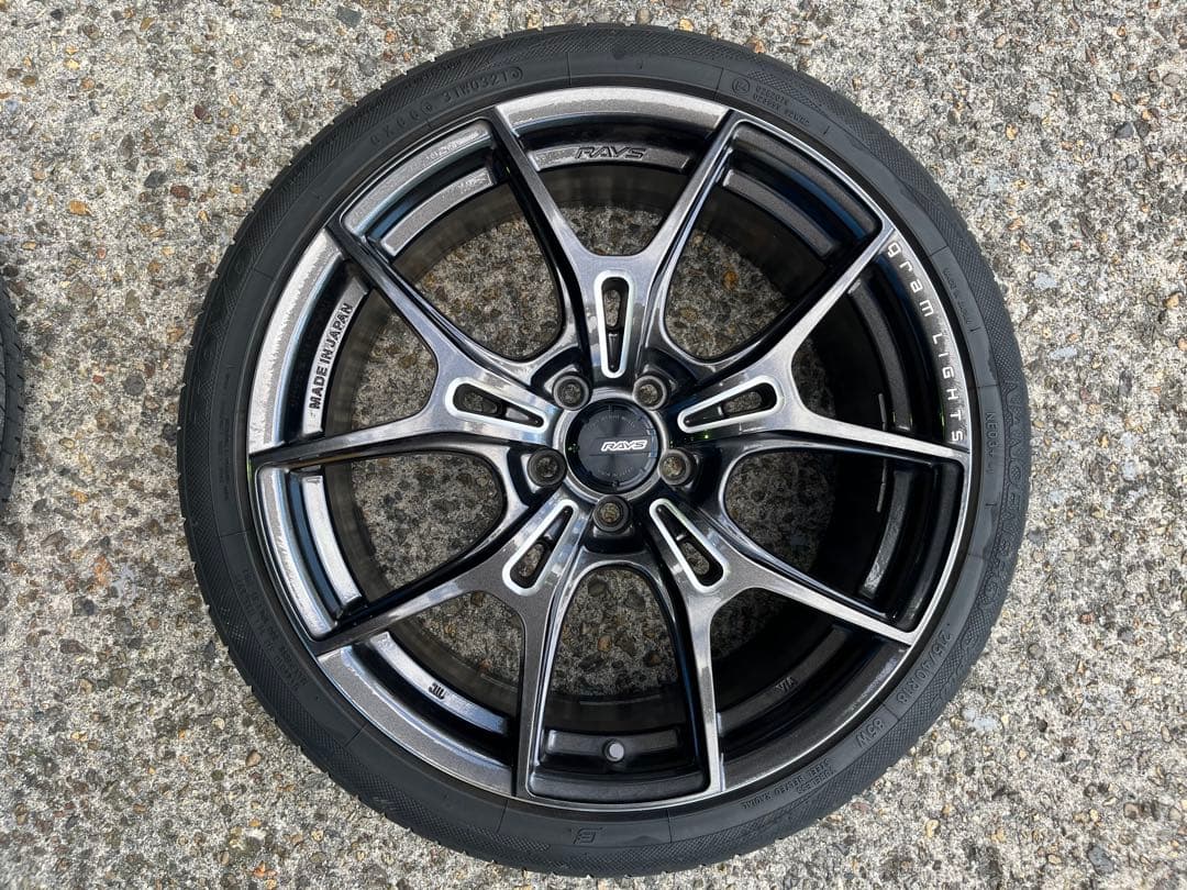 蟻ゴロー。①【美品】RAYS グラムライツ