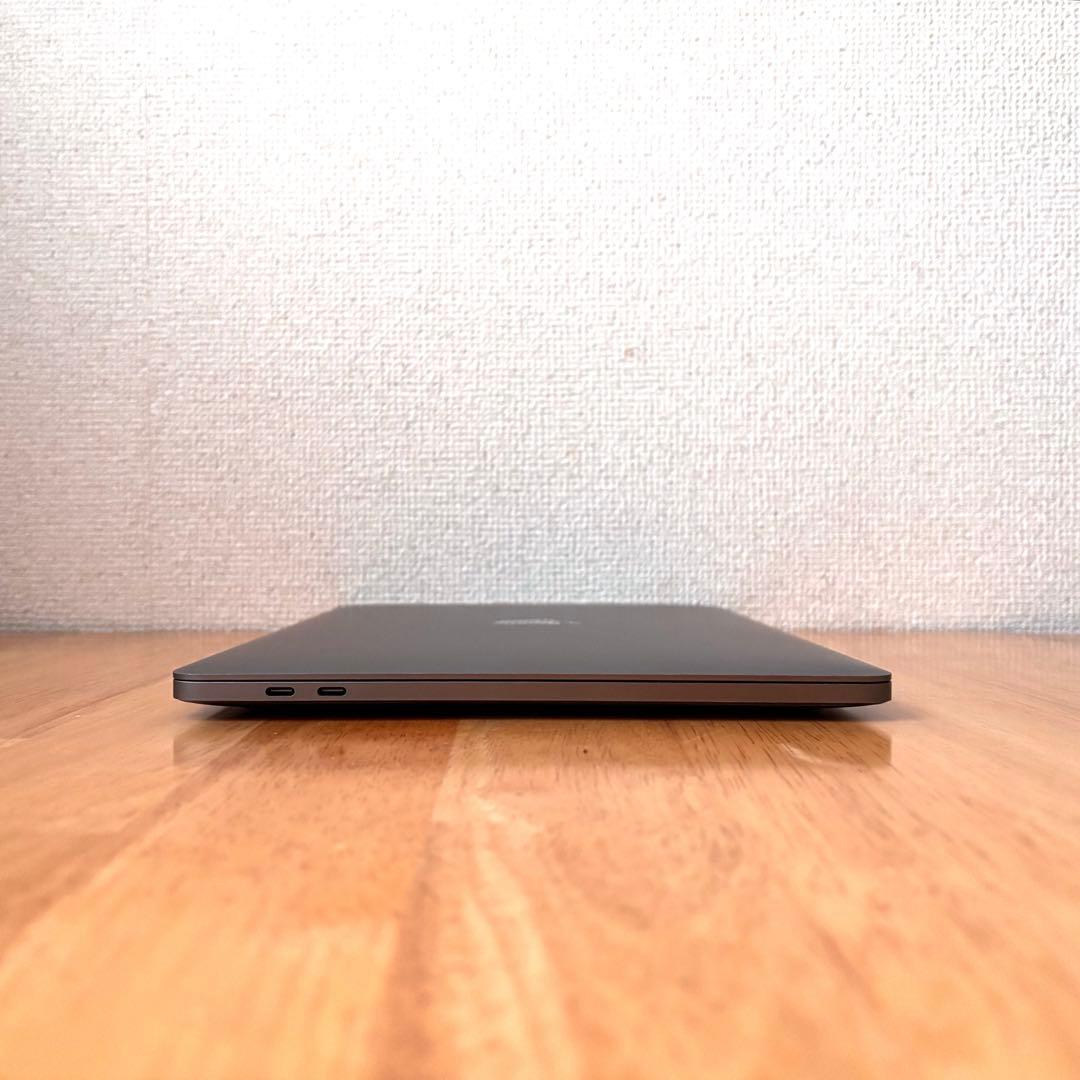 【Apple】MacBook Pro 13inch Corei5 256GB