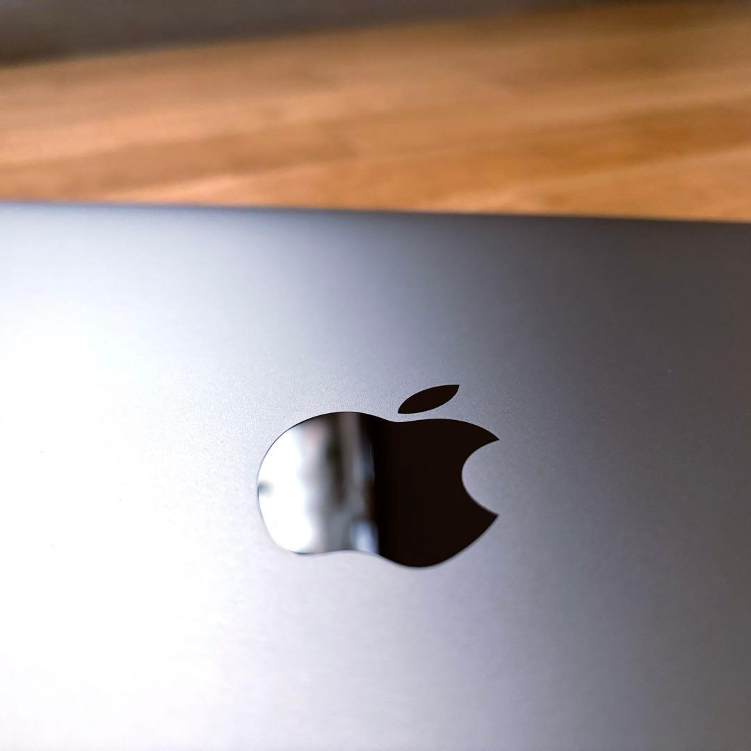 【Apple】MacBook Pro 13inch Corei5 256GB