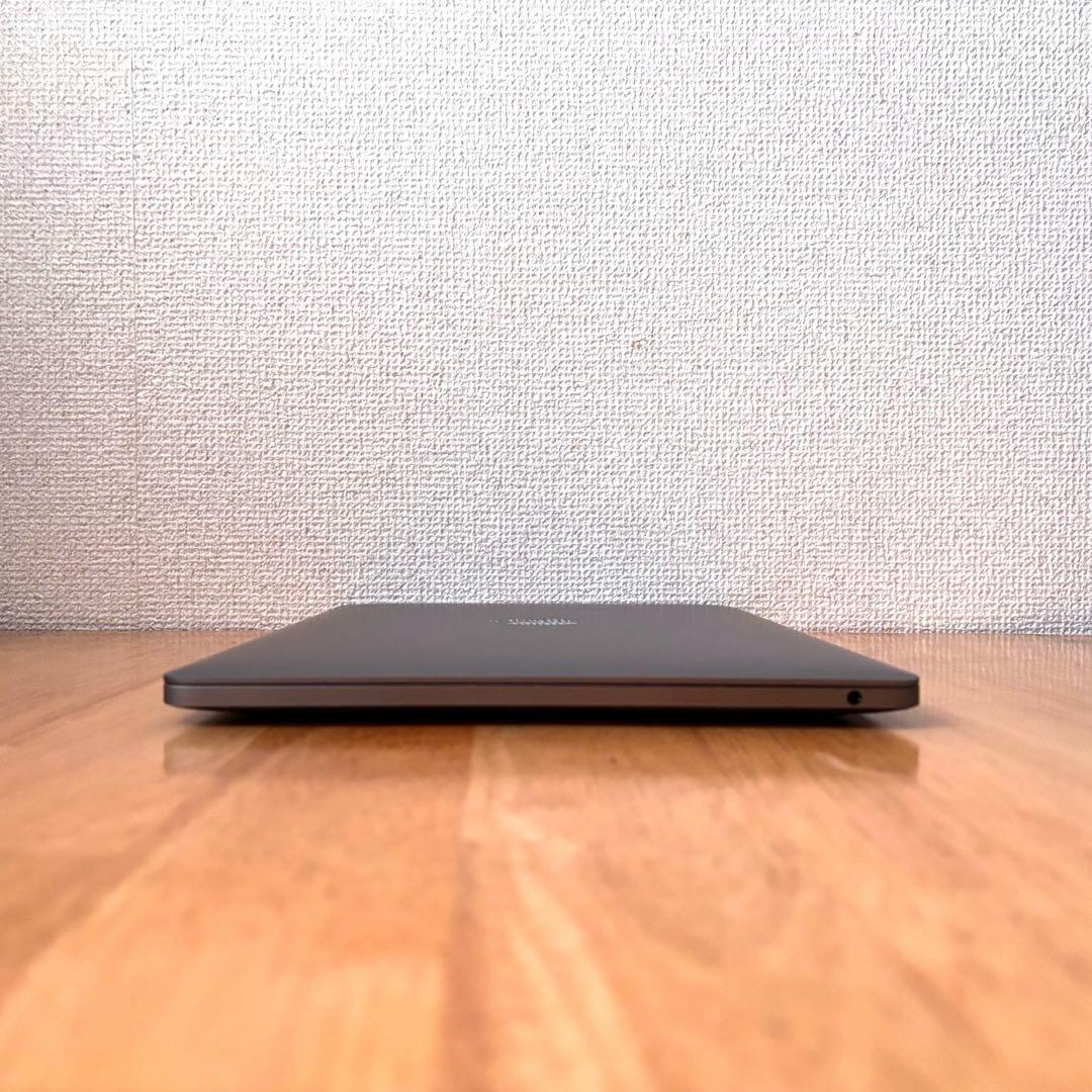 【Apple】MacBook Pro 13inch Corei5 256GB