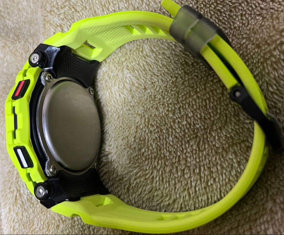 G-SHOCK G-SQUAD GBD-200-9JF イエロー