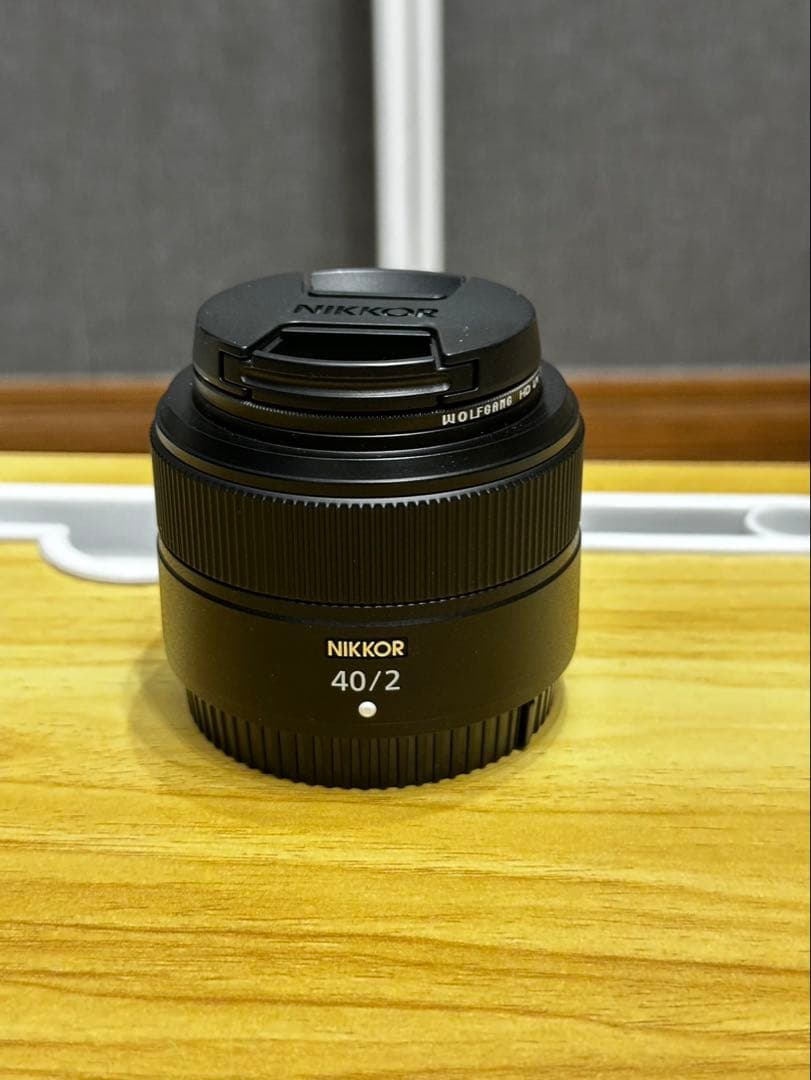 NIKKOR 40mm f/2 レンズ