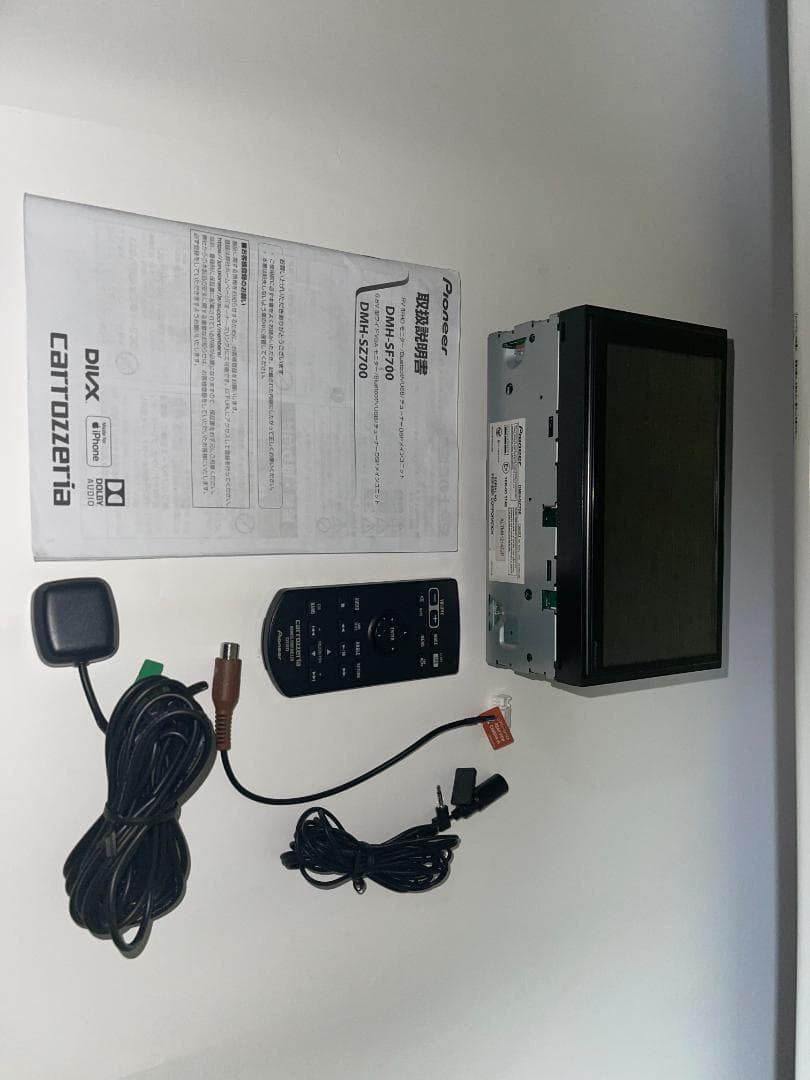 Pioneer DMH-SZ700 6.8インチ