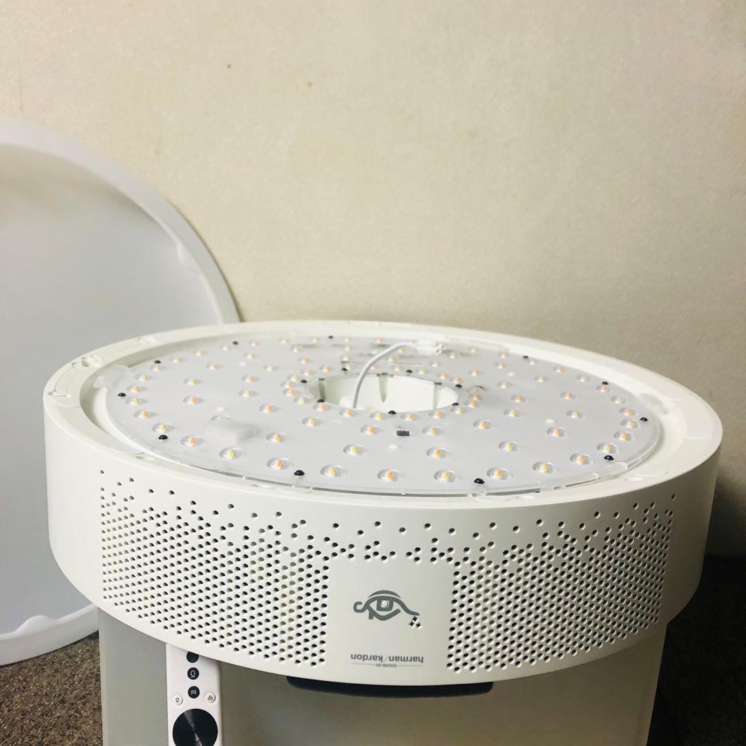 E64最新モデル美品✨アラジン 照明一体型プロジェクター 高音質スピーカー搭載！