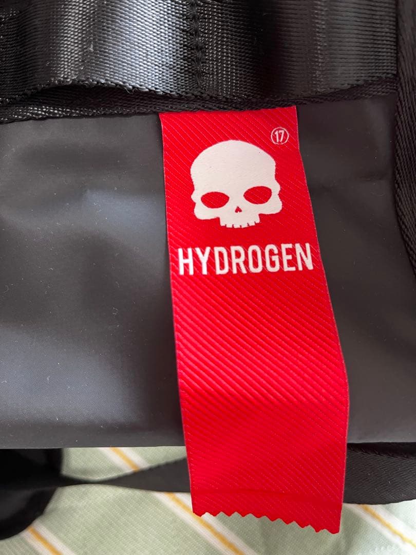 ハイドロゲン ボストンバッグ