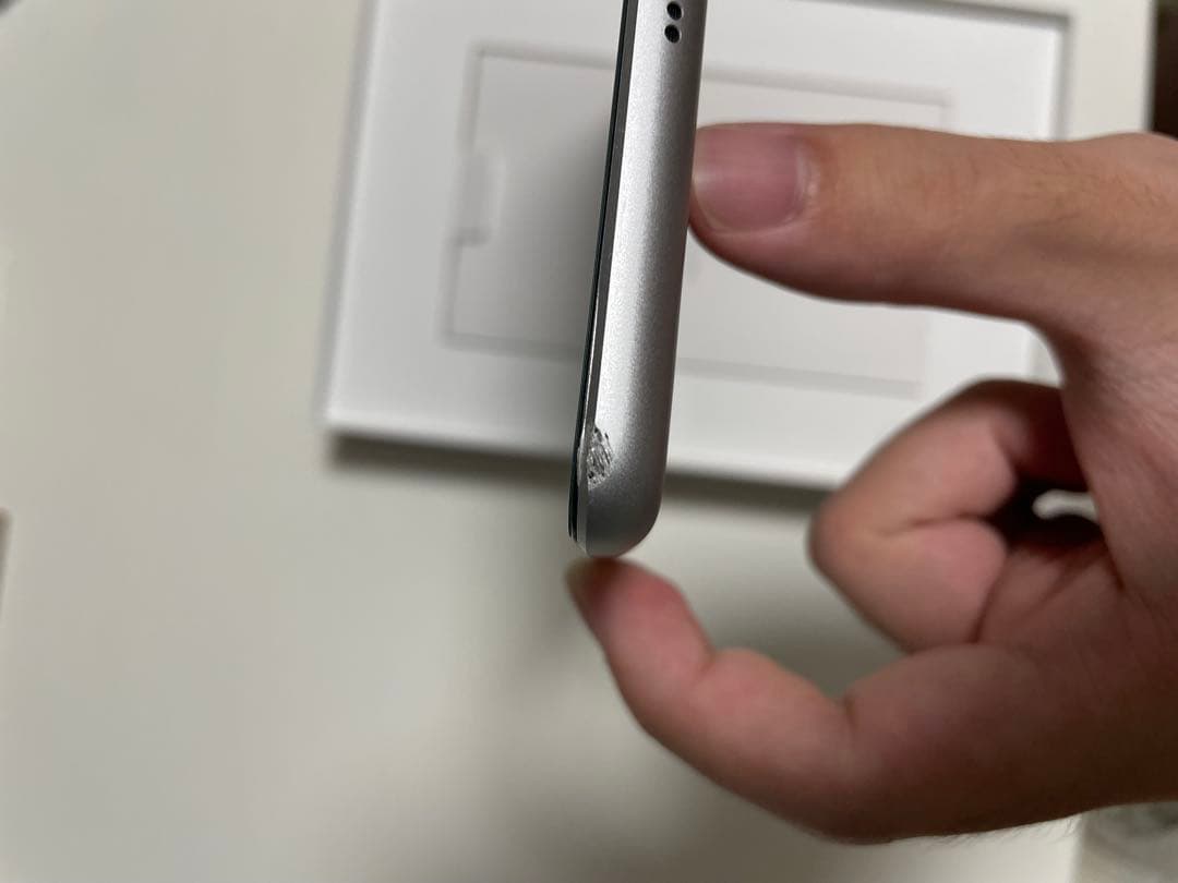 Apple iPad (第9世代) Wi-Fi 64GB シルバー