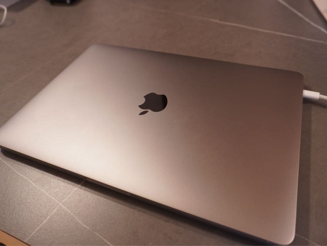 MacBook Pro 13インチ 2019 i5 動作確認済