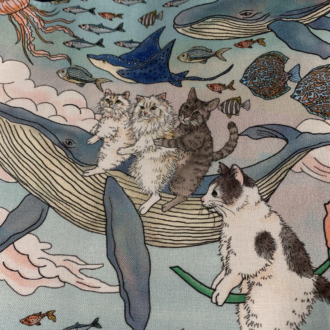 ハンドメイド　トートバッグ　巾着バッグ　おとぎの国の猫と仲間たち　ネイビー