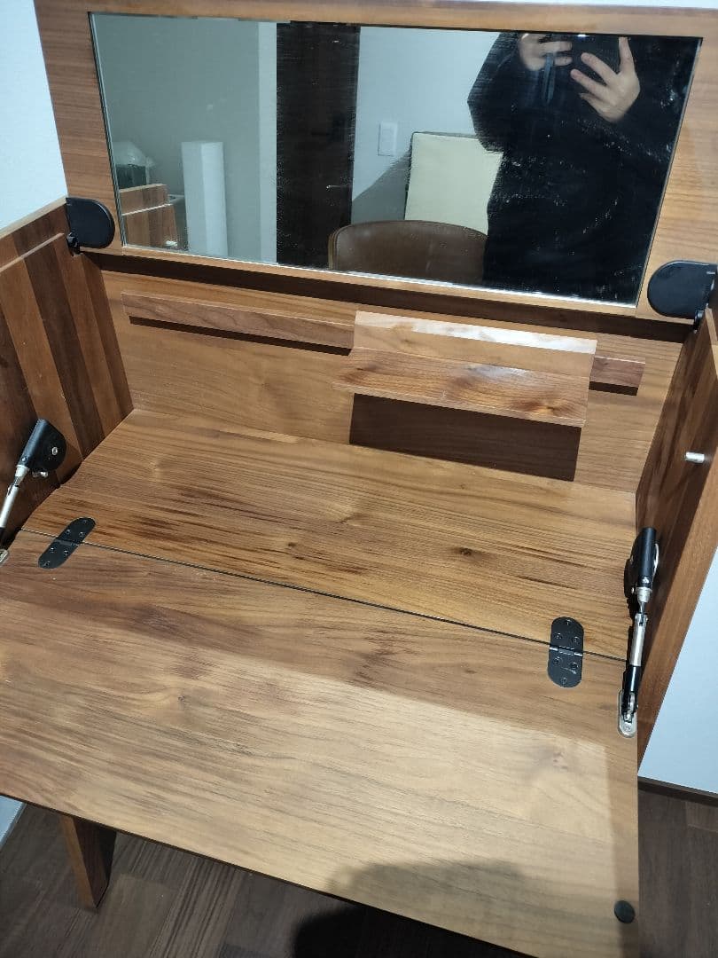 カリモク　木目　収納付きドレッサー・鏡台　ウォルナット