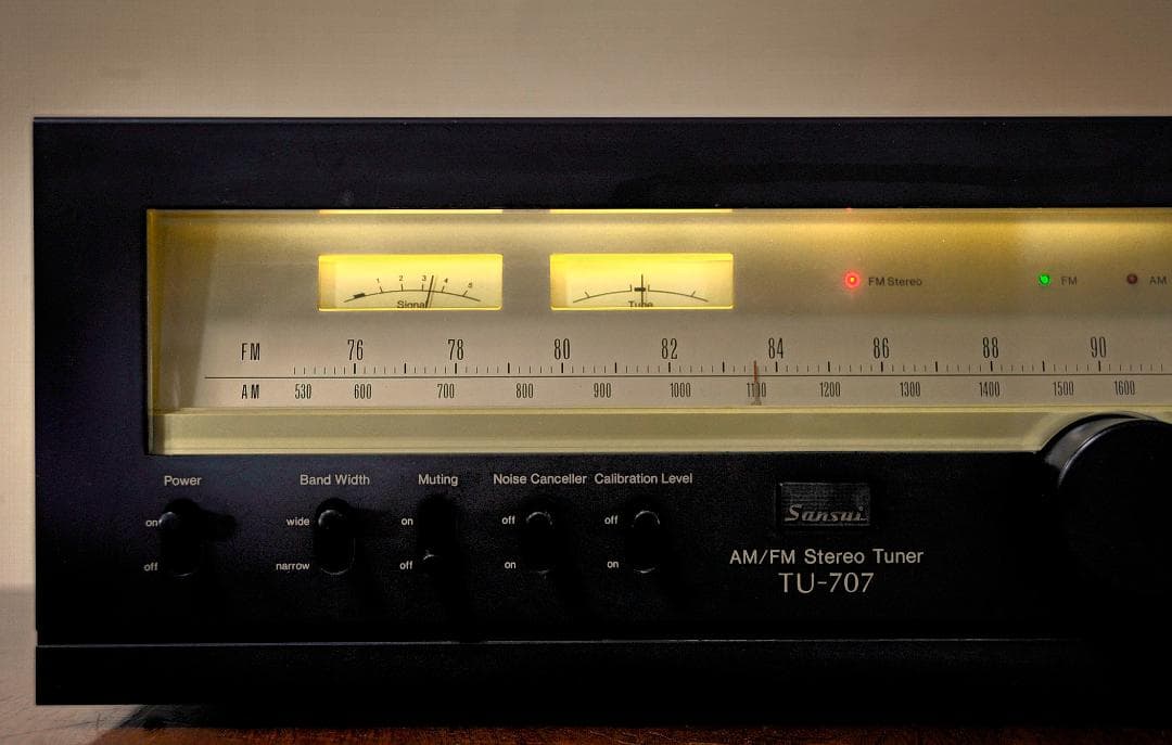 【来る4月計画の福岡分移転のため処分価格】　SANSUI TU-707　♪