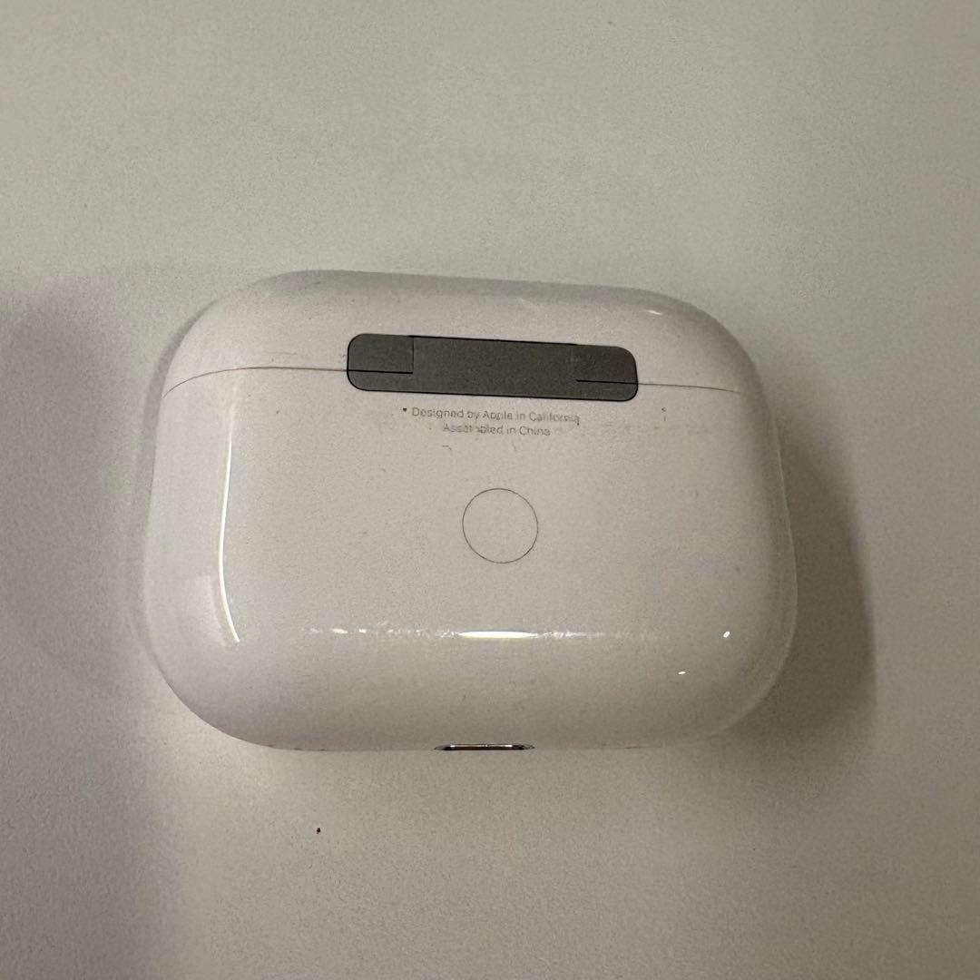 AirPods Pro （第2世代）充電ケース付き ホワイト