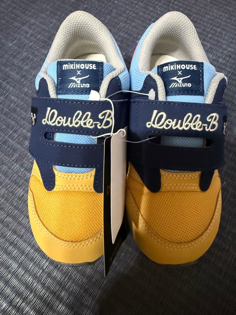 ミキハウス x ミズノ スニーカー 17cm