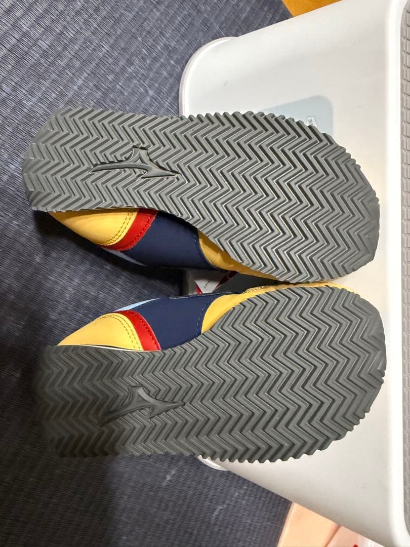 ミキハウス x ミズノ スニーカー 17cm