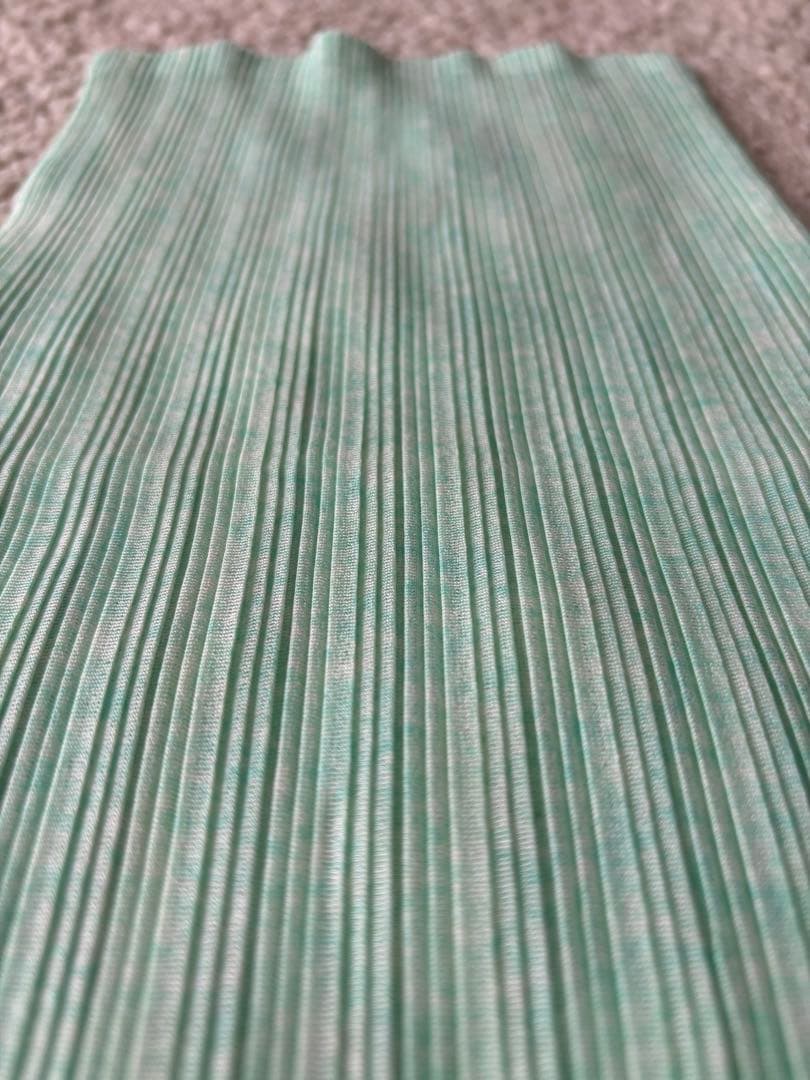 ⑧美品　プリーツプリーズ　イッセイミヤケ　サイズ3 薄緑色