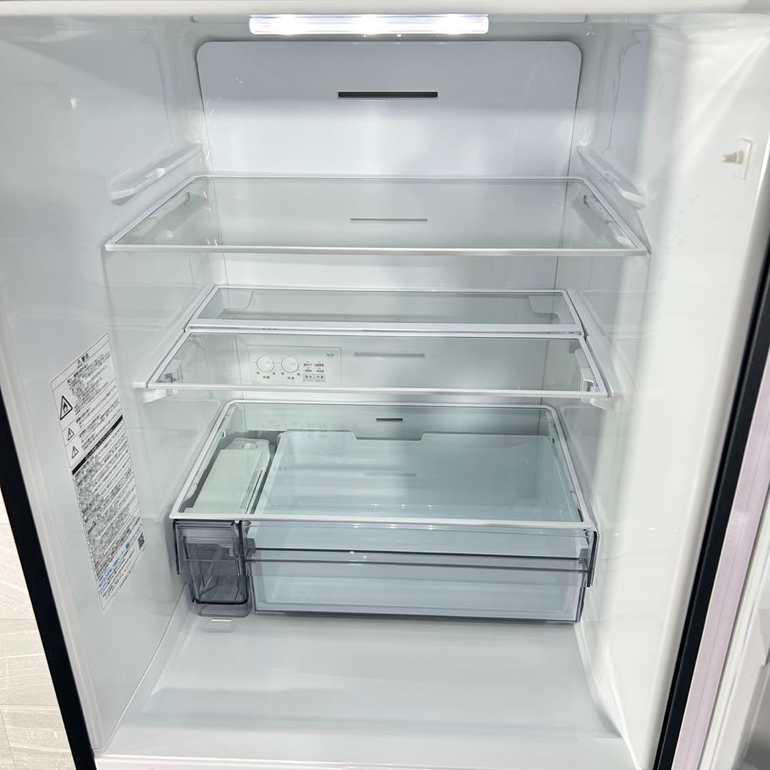 TOSHIBA 冷蔵庫 326L 中型冷蔵庫 清掃済み 2022年 d5246
