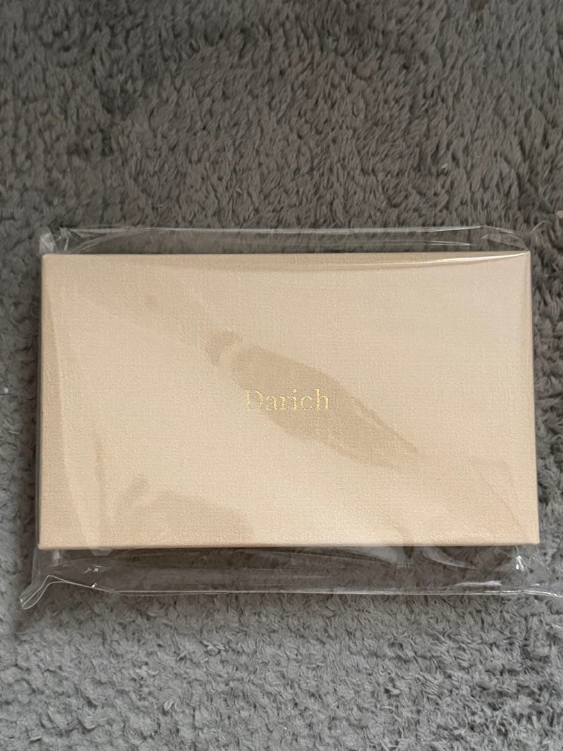 Darich ダーリッチ キルティングミラーDDチャームiPhoneケース 17