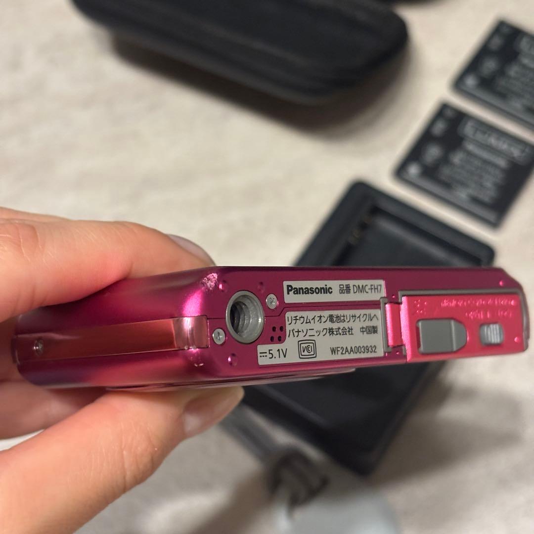 Panasonic LUMIX DMC-FH7 人気色 ピンク