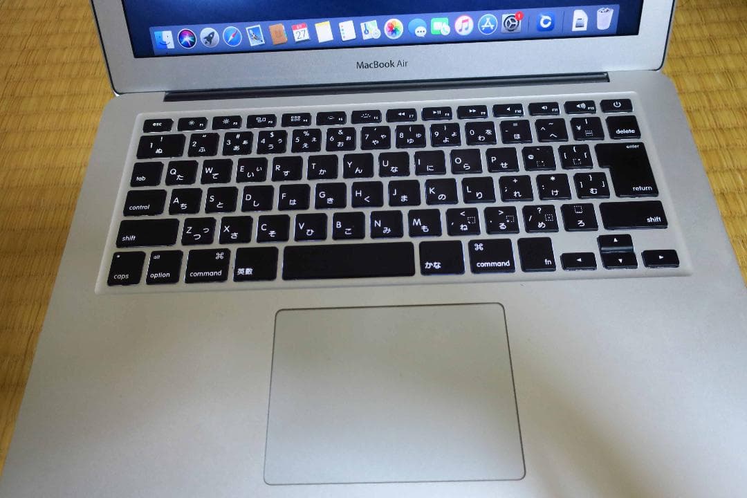 MacBook Air（13インチ，2017モデル）