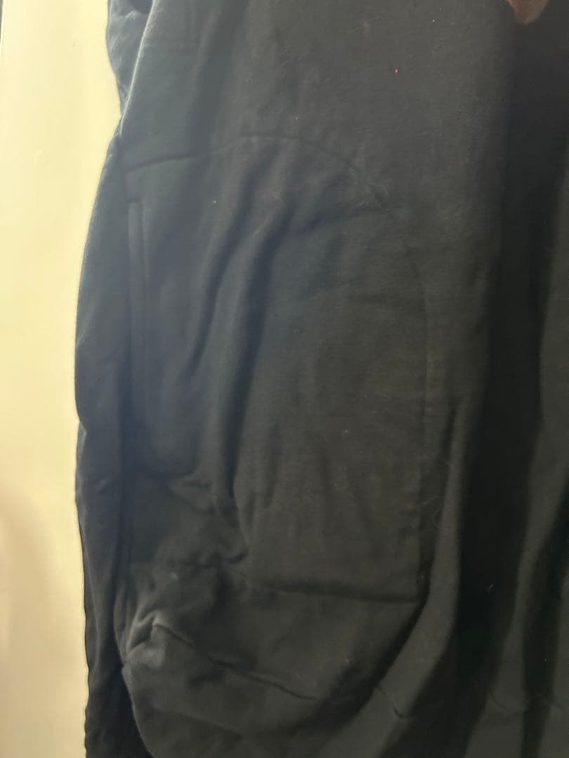 ヴィヴィアンウエストウッド　クマプリント ブラックパーカー フード付き