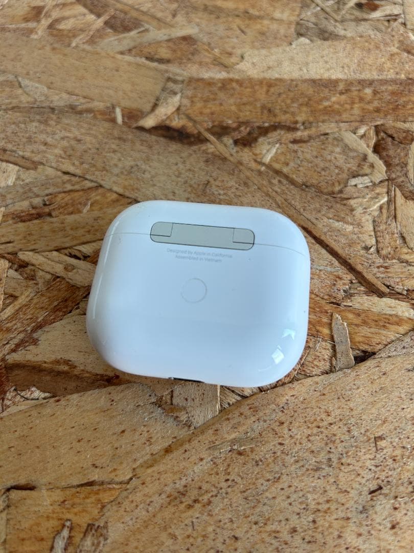 AirPods3 第3世代 MME73J/A エアポッズ 本体（ケース付き）