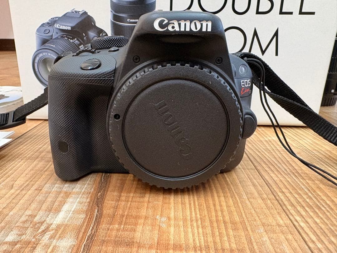 キヤノン Canon EOS Kiss X7 ダブルズーム　レンズキット