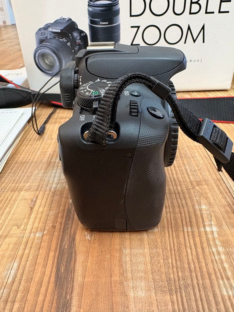キヤノン Canon EOS Kiss X7 ダブルズーム　レンズキット