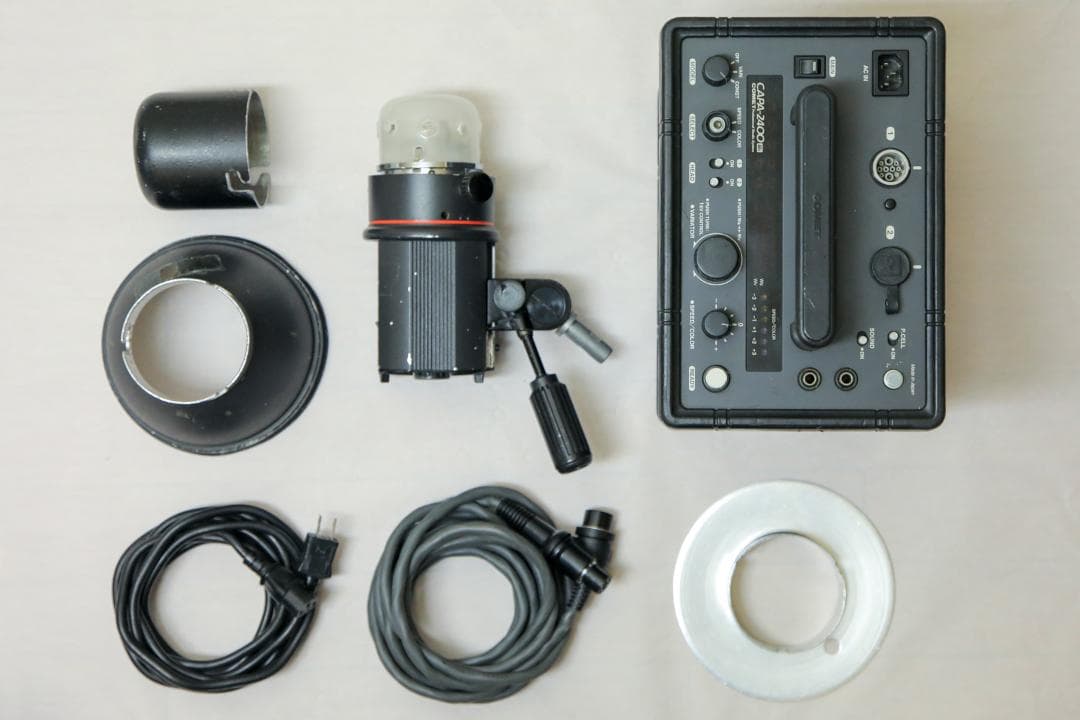 Comet コメットストロボ Capa-2400Bi +CA-32Hヘッド 1灯