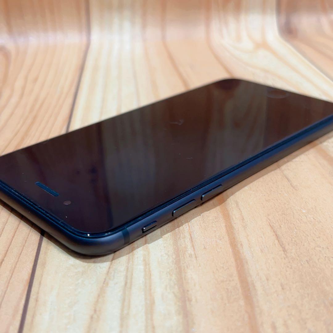 SIMフリー 本体 iPhone 8 64GB スペースグレイ 068 電池新品