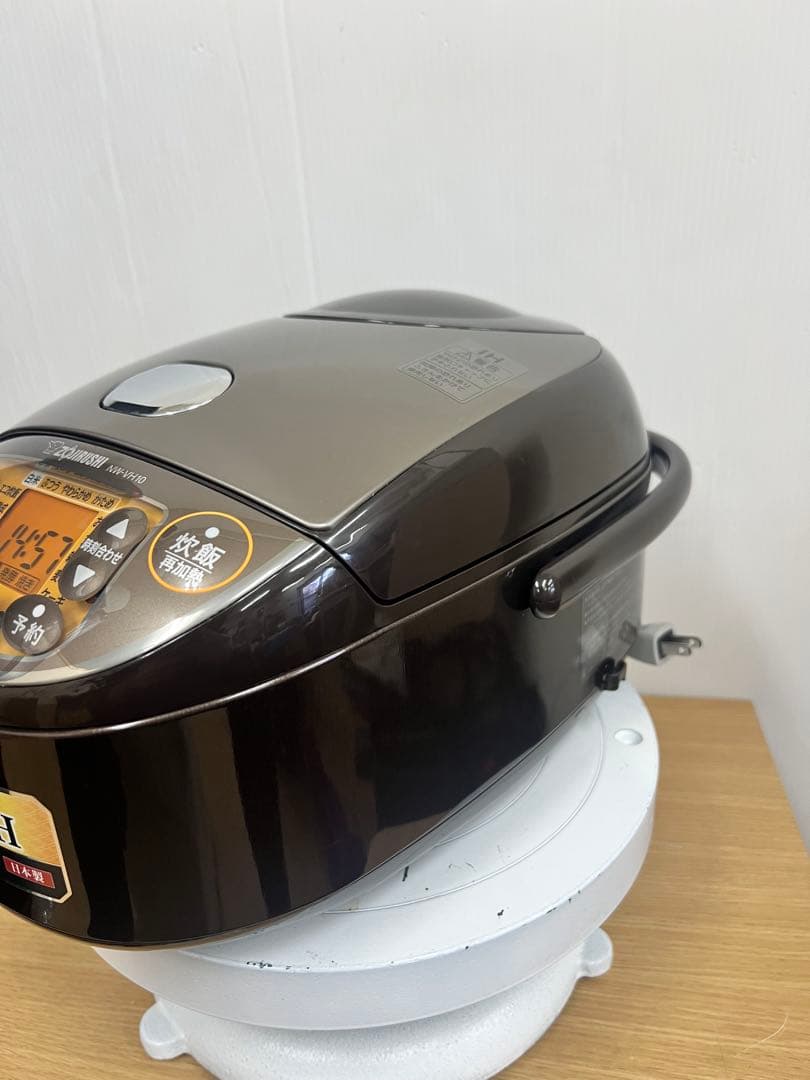 象印 IH炊飯ジャー NW-VH10 5.5合 ブラウン 2022年製