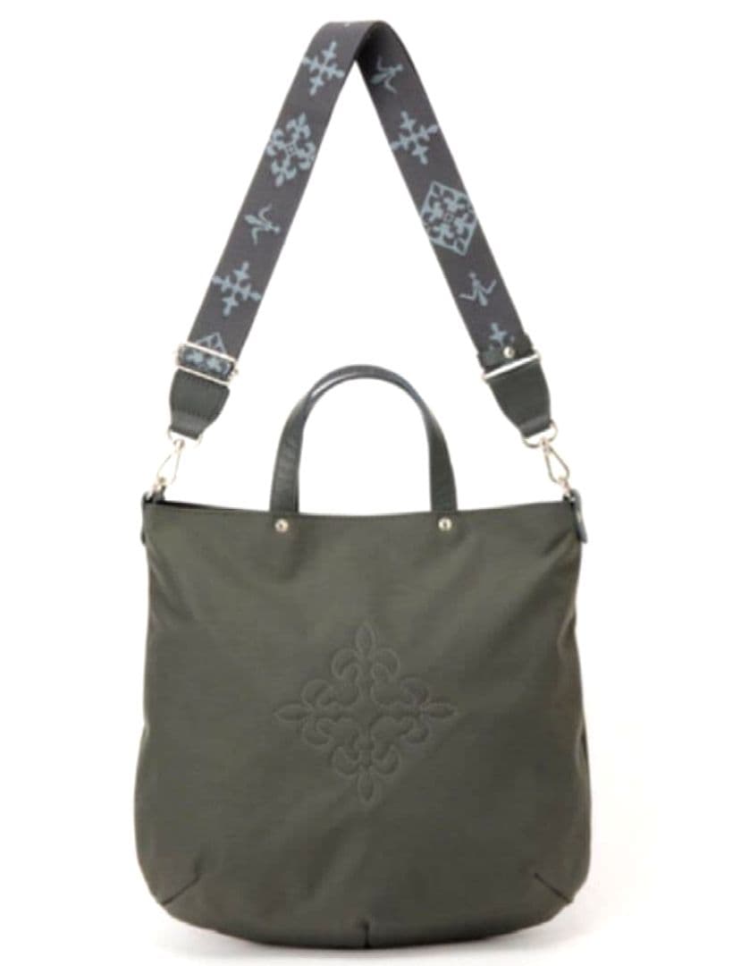 お値下げ新品ラシット「昨年即完売したアイテムが復活!」 2wayバッグ